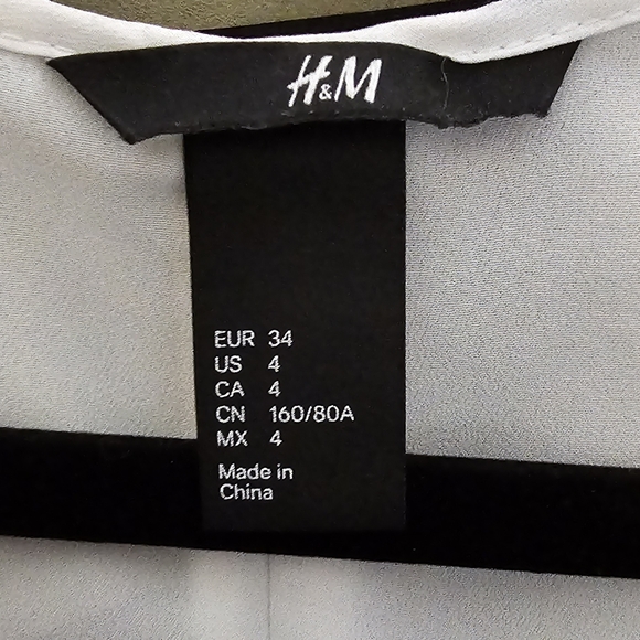 H&M semi-sheer tank. Size 4. - Picture 4 of 5